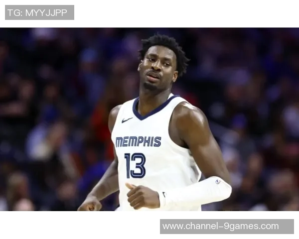 小莫布里全能表现助力球队攻防稳定贡献21分5板4助2断2帽精彩数据回顾 小莫布里全能表现助力球队攻防稳定贡献21分5板4助2断2帽精彩数据回顾