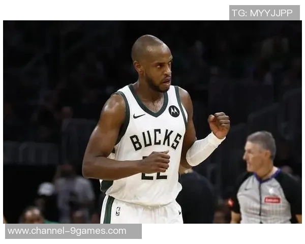 米德尔顿感慨密尔沃基的热情欢迎感谢球迷们的支持与爱护 米德尔顿感慨密尔沃基的热情欢迎感谢球迷们的支持与爱护