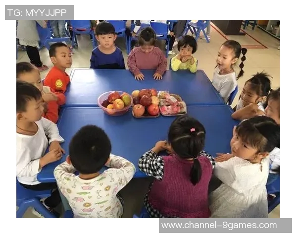 李梦分享中秋团圆美照祝福大家共度佳节快乐时光