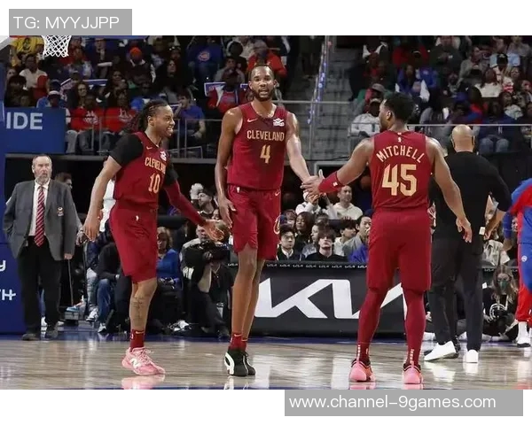 克拉克森亚布塞莱布罗格登加盟尼克斯替补阵容大幅提升新赛季冲击东决目标明确 克拉克森亚布塞莱布罗格登加盟尼克斯替补阵容大幅提升新赛季冲击东决目标明确