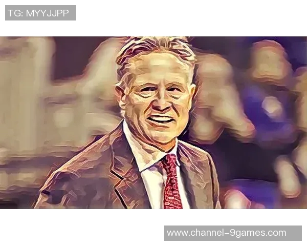 布朗强调需持续为A西蒙斯创造进攻空间其适应替补角色表现出色